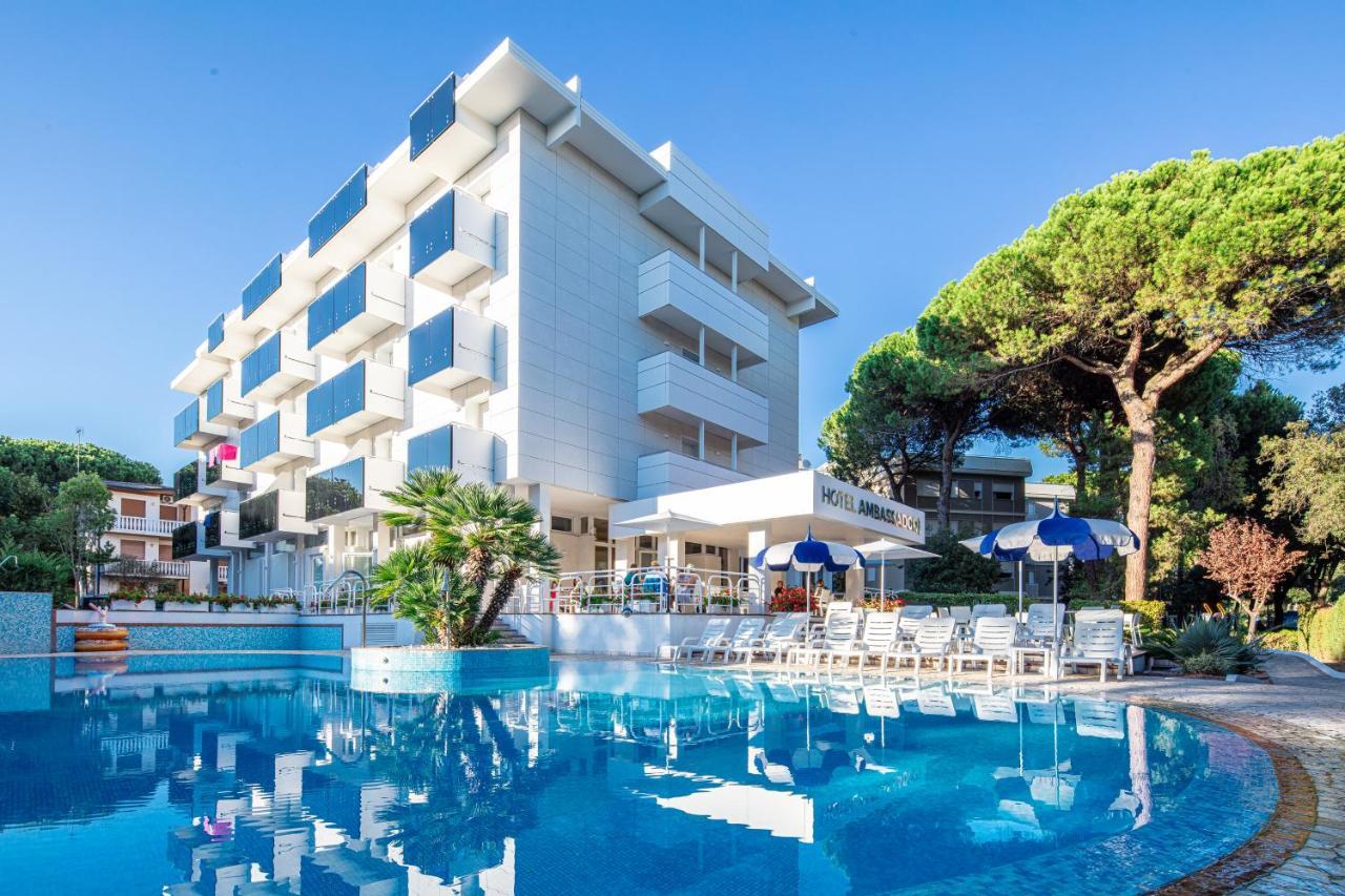 Hotel Ambassador Meuble Λινιάνο Σαμπιαντόρο Εξωτερικό φωτογραφία