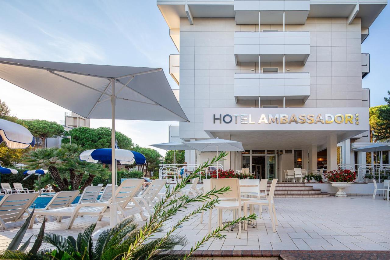 Hotel Ambassador Meuble Λινιάνο Σαμπιαντόρο Εξωτερικό φωτογραφία